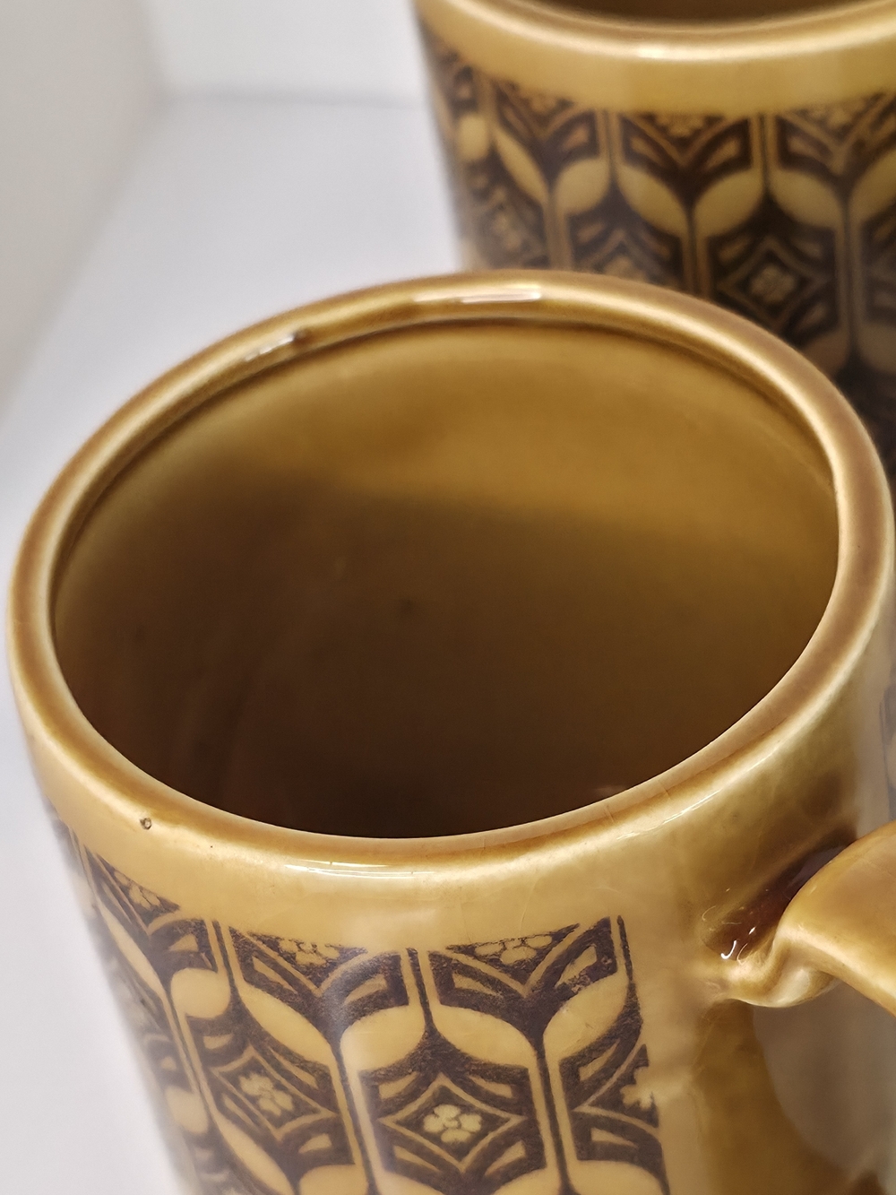 Vintage Royal Sealy Japan Brown Amber Geometric Coffee Mugs Cups Set of 4 MCM - Picture 4 of 11
